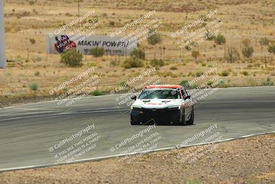 media/May-31-2025-CalClub SCCA (Sat) [[2c1a04e1ee]]/Qualifying/Group 2/Turn 4/